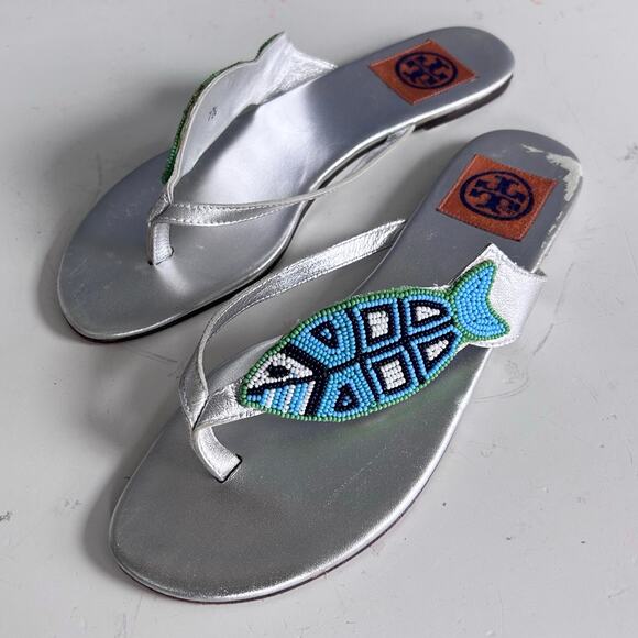 Tory Burch flip-flop slide size 7.5 silver fish beaded ocean mermaid  - Picture 2 of 7